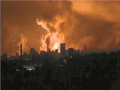 كرات النار تضرب غزة وشكوك فى جدوى الحرب