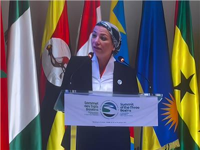 وزيرة البيئة ياسمين فؤاد 