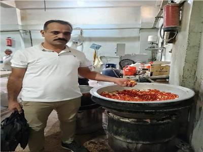حملة تفتيشية علي أحد المنشآت الغذائية بالخانكة