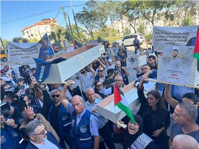 مسيرة الصحفيين الفلسطينية تنظم بالتوابيت في رام الله