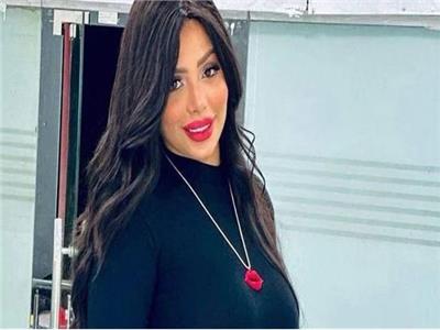 الراقصة حورية