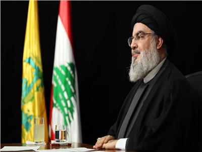 «بدكن تطيروا مطارنا».. قرصنة شاشات مطار بيروت برسالة إلى حسن نصر الله