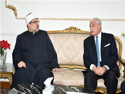  وزير الأوقاف يجتمع مع محافظ جنوب سيناء