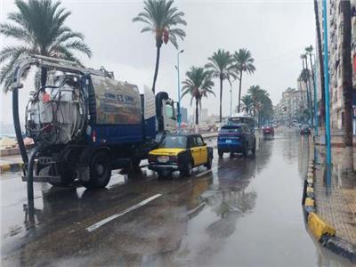 موجة أمطار غزيرة تضرب محافظة الإسكندرية