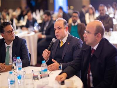 رئيس الرقابة المالية خلال فعاليات المؤتمر السنوي للجمعية المصرية لخبراء الاستثمار