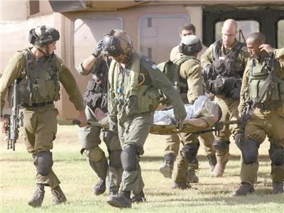 نقل مصابين من الجيش الإسرائيلي