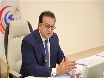 د.خالد عبدالغفار وزير الصحة والسكان