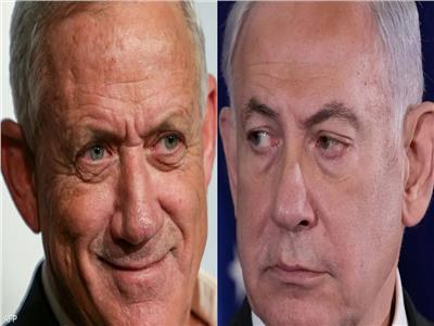 رئيس وزراء الاحتلال بنيامين نتنياهو وعضو مجلس الحرب الإسرائيلي بيني جانتس