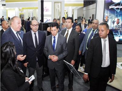 وزير الشباب يشيد بريادة الهيئة العربية للتصنيع في توطين التكنولوجيا