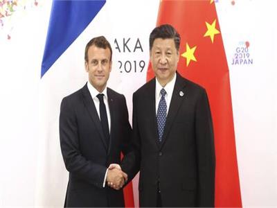 الرئيس الفرنسي و الرئيس الصيني 
