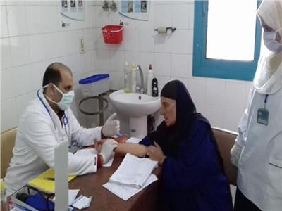 نقابة أطباء الإسكندرية تنظم قافلة طبية وخدمية للعلمين