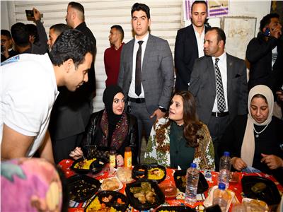 فاعليات إفطار المطرية في شهر رمضان المبارك بحضور السفيرة سها جندي، وزيرة الهجرة