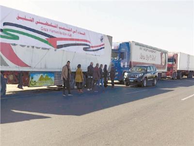 قافلة المساعدات المصرية فى طريقها إلى أهالينا فى قطاع غزة