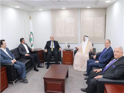 رئيس البرلمان العربي يستقبل وفد جمعية حماية 
