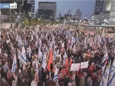 آلاف الإسرائيليين يتظاهرون في تل أبيب