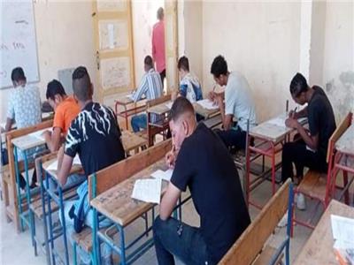 امتحانات الدبلومات الفنية
