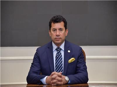 وزير الرياضة ينعي مشجعتي النادي الأهلي 