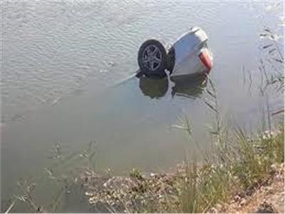 مصرع سائق وابن عمه غرقًا بعد سقوط سيارتهما في ترعة بسوهاج