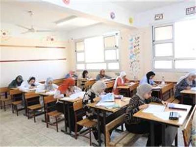 طلاب الثانوية العامة