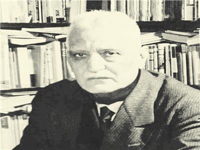 عباس العقاد
