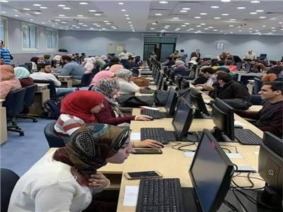 اللجنة العليا لتنسيق الجامعات برئاسة د. أيمن عاشور وزير التعليم العالي