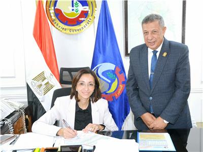 الدكتورة جاكلين عازر محافظ البحيرة