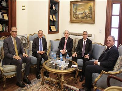 الشوربجى يبحث التعاون بين المؤسسات الصحفية القومية ومحافظة الجيزة