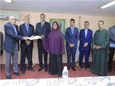 اللواء دكتور عبدالفتاح سراج محافظ سوهاج