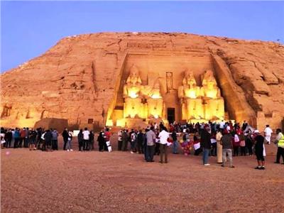  معبد أبو سمبل وظاهر تعامد الشمس 