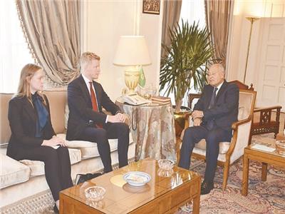 أبو الغيط: الجامعة العربية تدعم الحكومة الشرعية فى اليمن