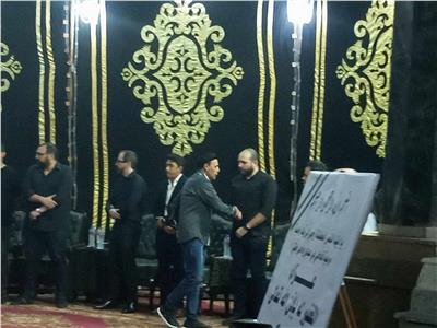 الإعلامي محمد الغيطي في عزاء حسن يوسف بمسجد عمر مكرم