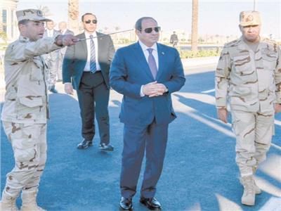 الرئيس عبدالفتاح السيسى خلال زيارة تفقدية للأكاديمية العسكرية المصرية ونادى الفروسية