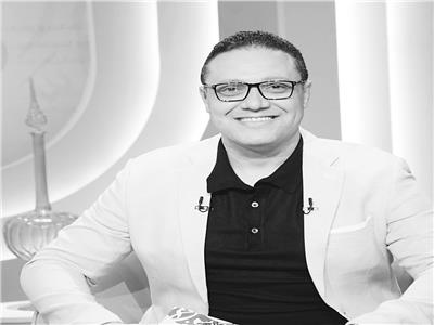 عبد الفتاح مصطفى :2025 عام الأغانى والألوان فى إذاعة «9090»