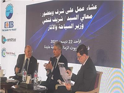 «السياحة» تعلن ضوابط تنظيم عمل الشقق الفندقية  