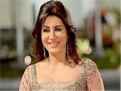  الفنانة وفاء عامر