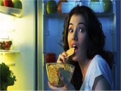 توقيت الوجبات على الوزن والصحة الأيضية
