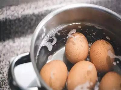 البيض