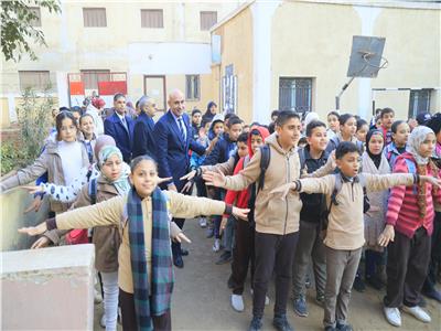توجيه المدارس بتفعيل لائحة التحفيز والانضباط 