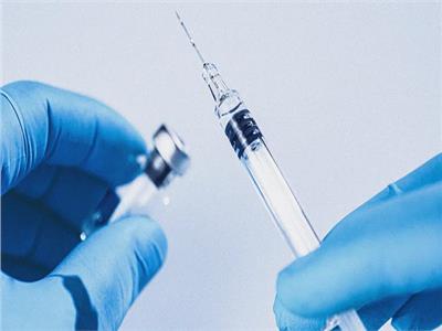 مخاطر وأضرار صحية لحقنة البرد