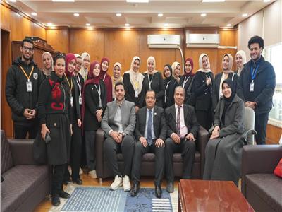 طلاب كلية الإعلام وتكنولوجيا الاتصال بجامعة السويس يطلقون حملة «Z-Talks»