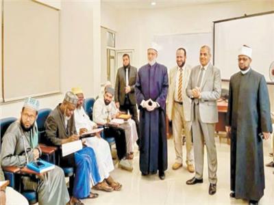 أئمة وواعظات بشهادة «الأزهر» و«الأوقاف».. مصر تنير العالم بخطاب ديني جديد
