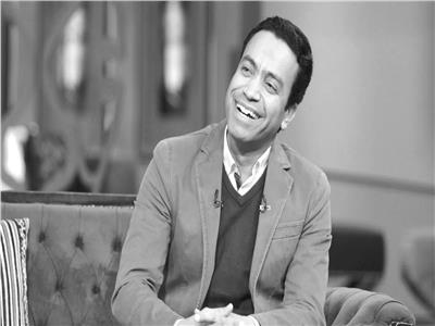 سامح حسين:  «استنساخ» يناقش صراع الهوية فى زمن الذكاء الاصطناعى