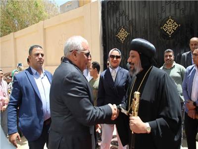 زيارة محافظ الوادي الجديد كنيسة السيدة العذراء بمدينة
