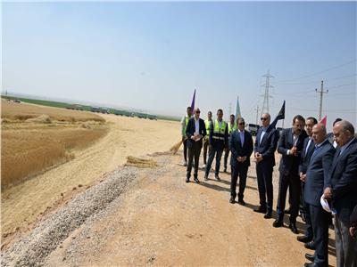 رئيس الوزراء يتجول في مكونات مشروعات جهاز مستقبل مصر للتنمية المستدامة 
