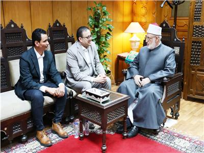  د. محمد الضويني: 40 ألف معلم.. هدية الرئيس السيسى للأزهر