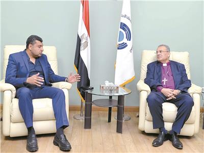 القس أندريه زكى رئيس الطائفة الإنجيلية فى حوار لـ«أخبار اليوم» مصر «عصية» على الكسر