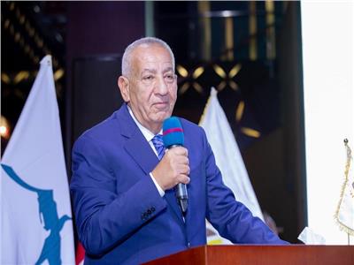 كامل أبو علي