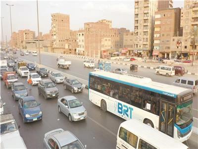 «النقل» تجدد تحذيرها لقائدي المركبات بعدم استخدام حارة الأتوبيس الترددي