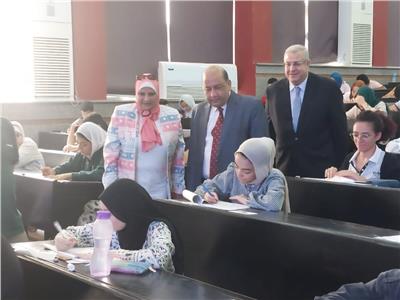 الدكتور أحمد رجب نائب رئيس جامعة القاهرة