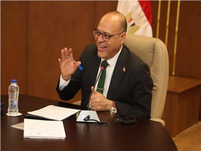 وزير العمل  محمد جبران